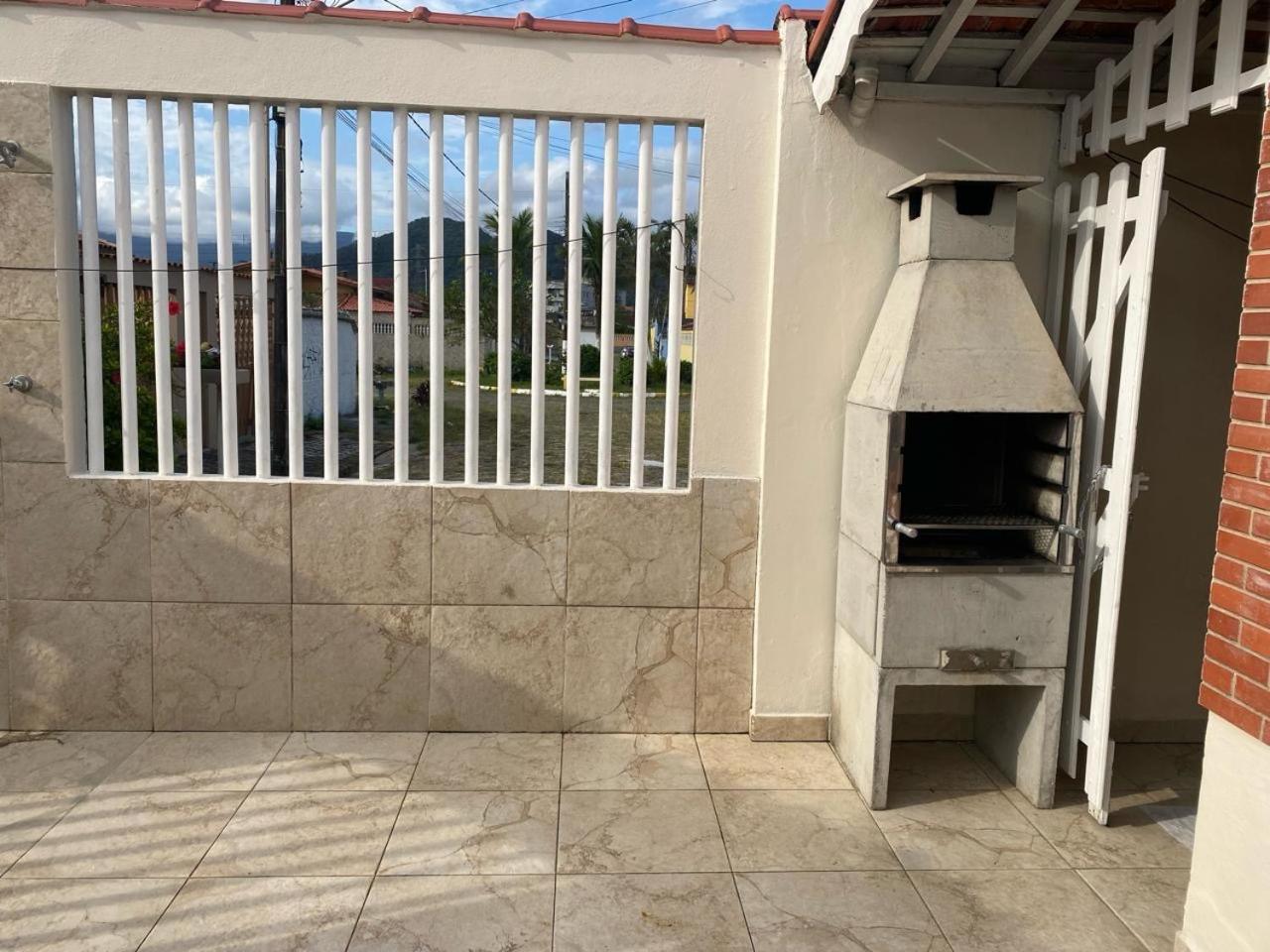 Casa Do Lado Da Praia, 100 Metros Da Praia. Mongaguá Exterior foto